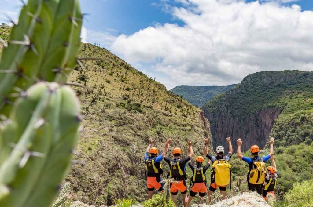 Échate un chapuzón esta Semana Santa 2026: Cenotes y Cascadas imperdibles