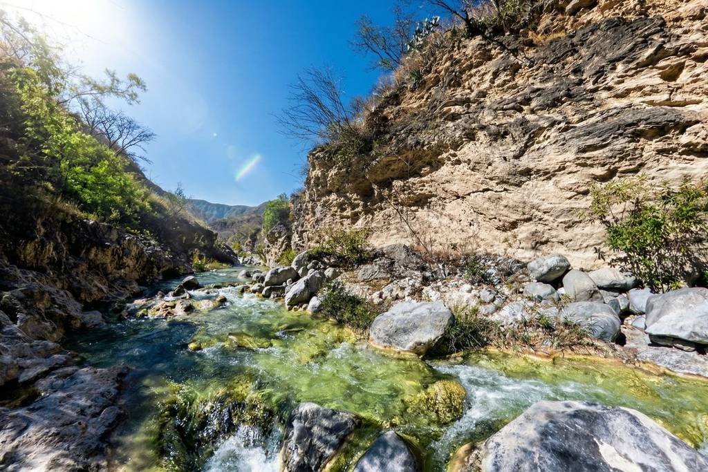 El Pueblo Mágico con un oasis turquesa por $100: descubre estos manantiales cristalinos y refréscate durante Semana Santa