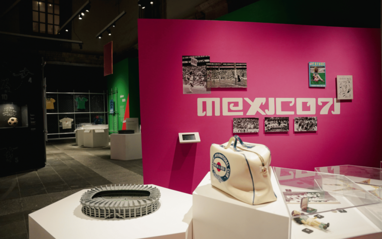 Fútbol: Diseñando una pasión en el Museo Franz Mayer, una expo sobre diseño y mundiales