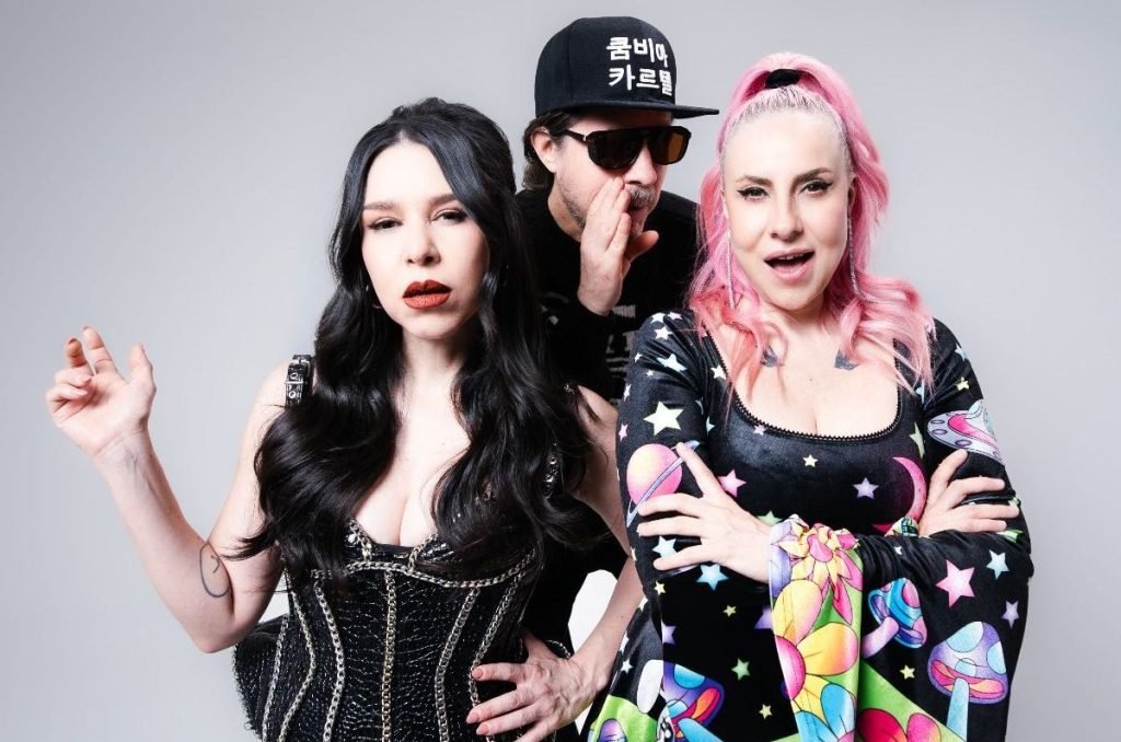 ¡Maria Daniela y Denisse Guerrero se unen en “Pobre Estúpida”!