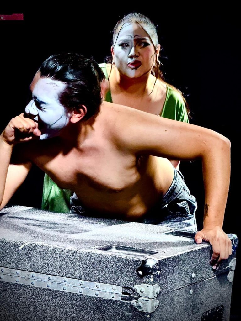 Obra Negra: Mecánica del Poder, puesta en escena sobre la violencia con una propuesta diferente