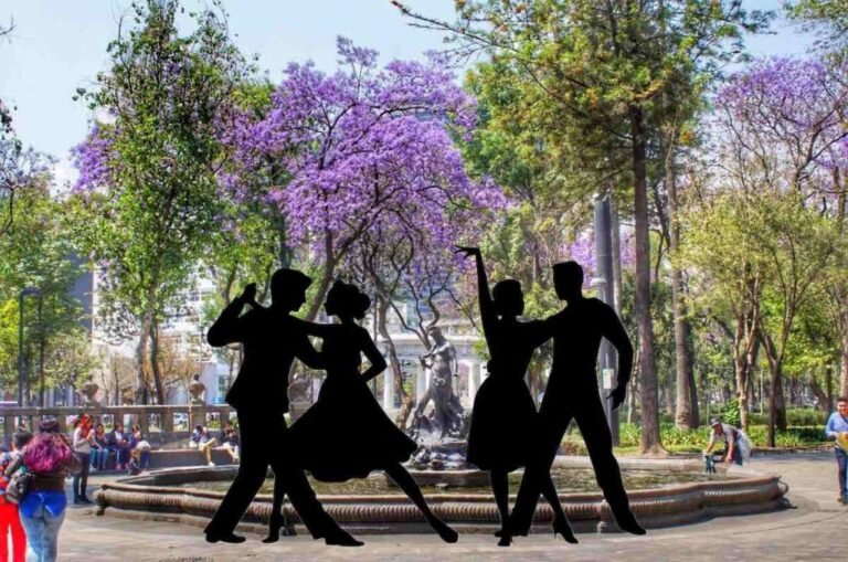 ¡Sabor! Lánzate a la clases gratis de salsa en la Alameda Central