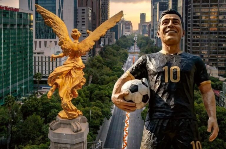 ¡Tómate la foto! Reforma tendrá figuras gigantes de futbolistas por Mundial 2026