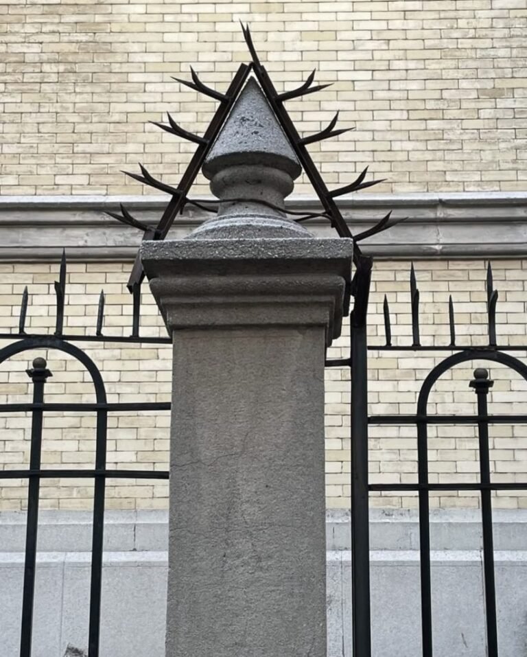 Acabados.mx y el lenguaje oculto de la ciudad