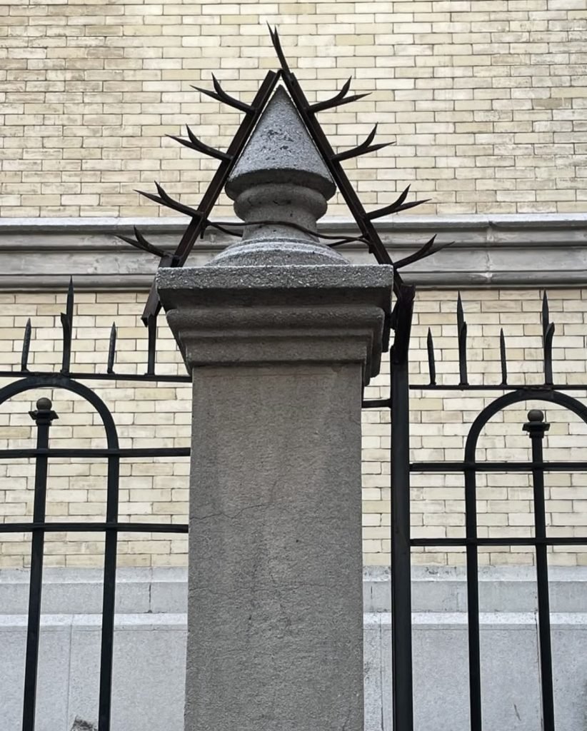 Acabados.mx y el lenguaje oculto de la ciudad