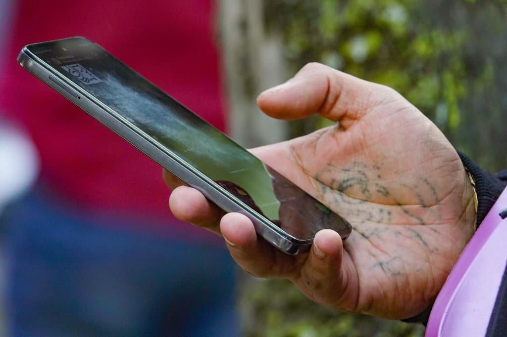 ¡Adiós al WhatsApp! Esto pasará si no registras tu celular con tu CURP… y guía fácil para hacerlo