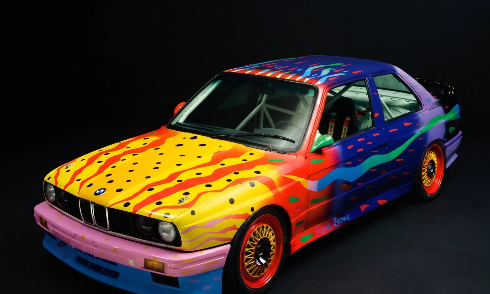 El borrón de Warhol: Cómo BMW transformó la física en Pop Art