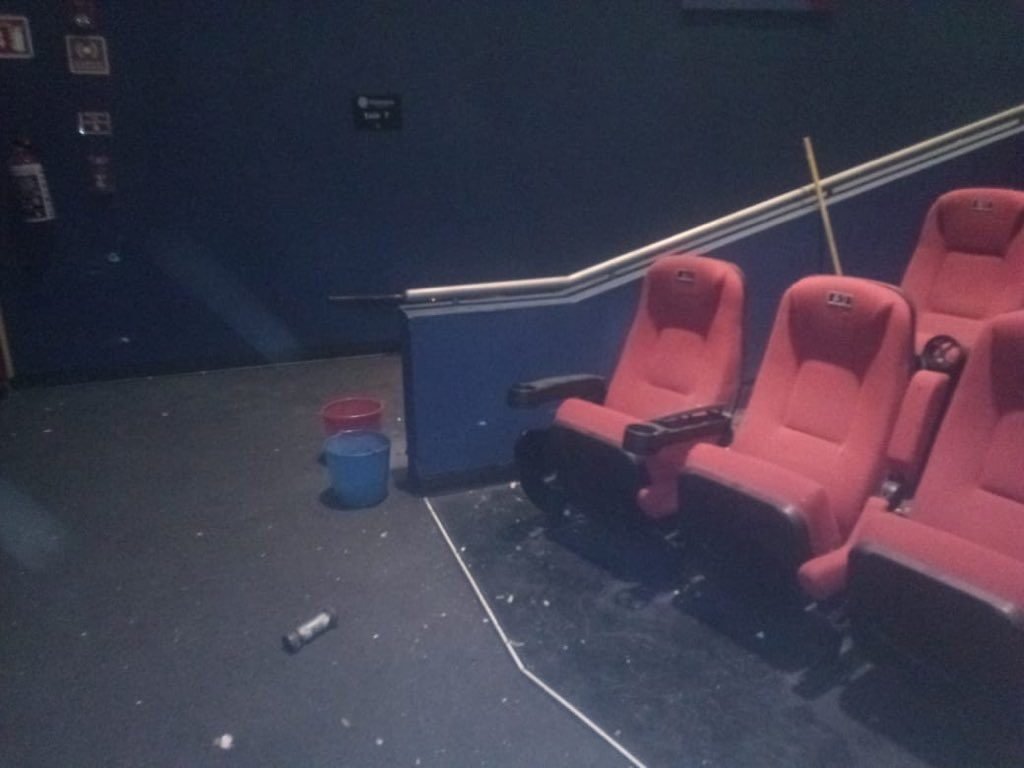 Explota artefacto casero en cine de Aragón