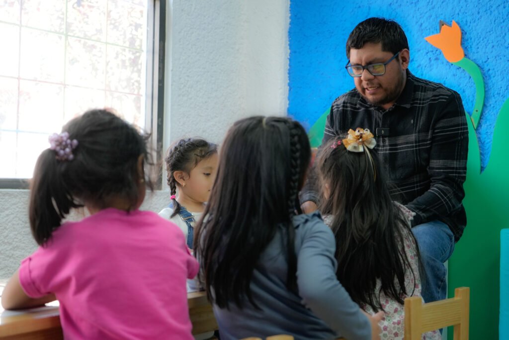 Guardianes de la Memoria: rescatan náhuatl con clases a infancias en Bebetecas y CENDI de CDMX