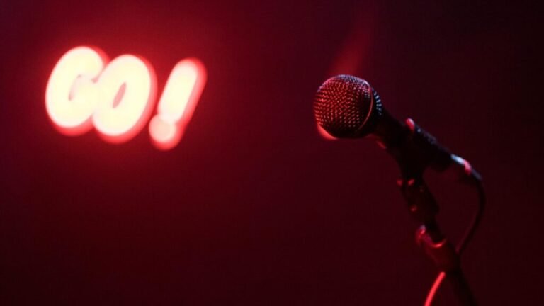 Poesía y baile en CDMX: lánzate a este evento gratuito con sonidero y micrófono abierto